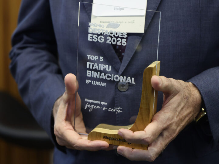 Itaipu é Escolhida entre as Cinco Melhores Empresas do País no Prêmio Destaque ESG 2025